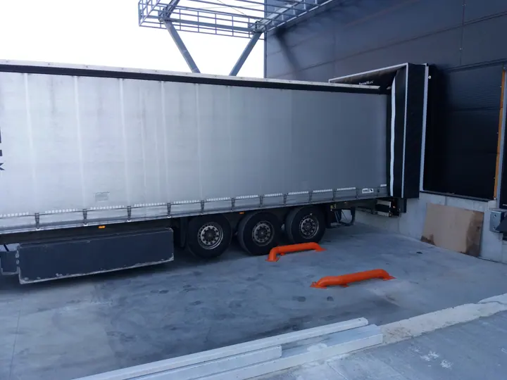 Hală logistică cu birouri, fotografie 7
